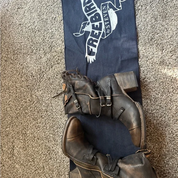 Freebird by Steven Brown Distressed Leather Boots-CORA 10 - Picture 4 of 4
